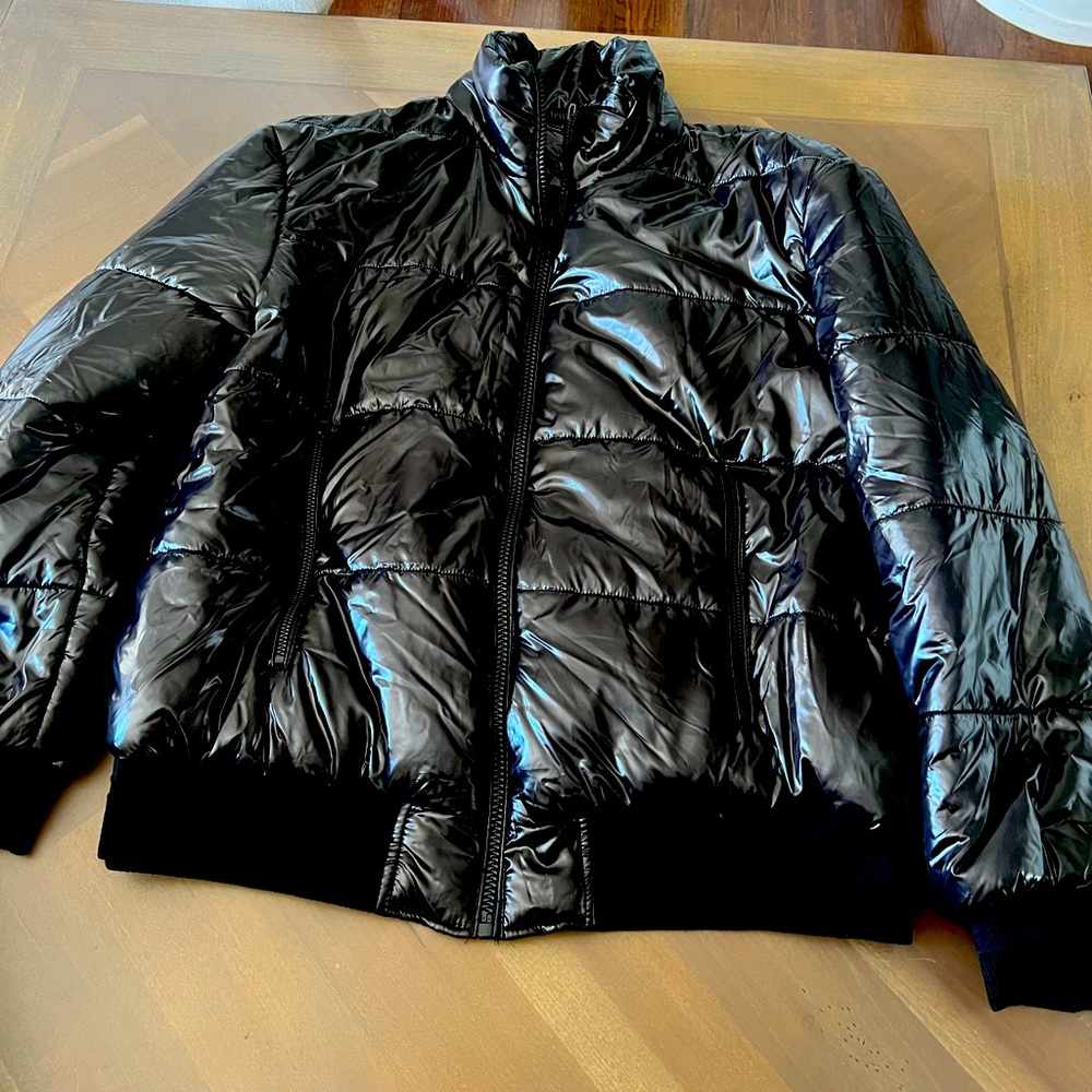 Men’s Truth black puffer XL
